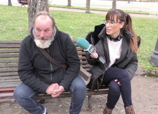 ¿Hai vida acullá de la tierra?